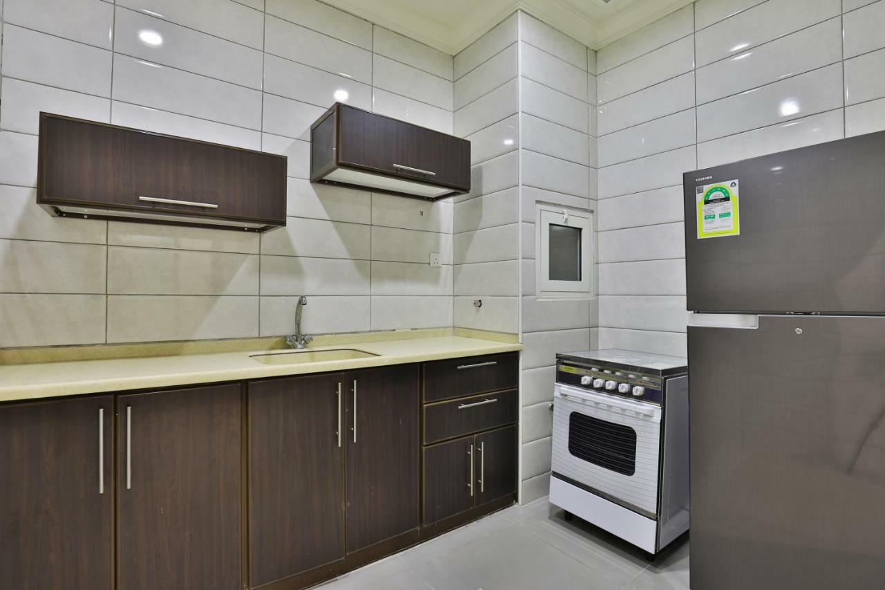 Al Harira Al Motamaiza Furnished Apartment Jeddah Exterior photo