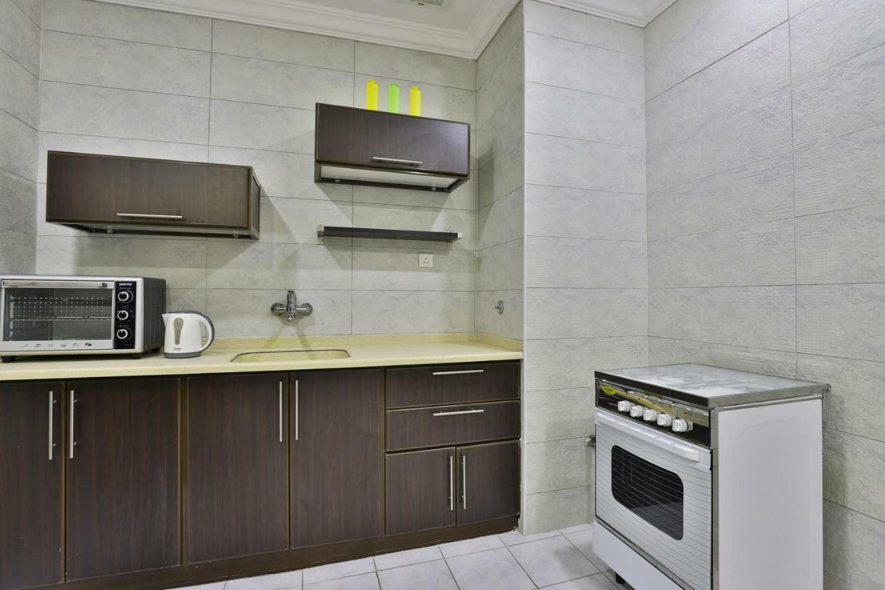 Al Harira Al Motamaiza Furnished Apartment Jeddah Exterior photo