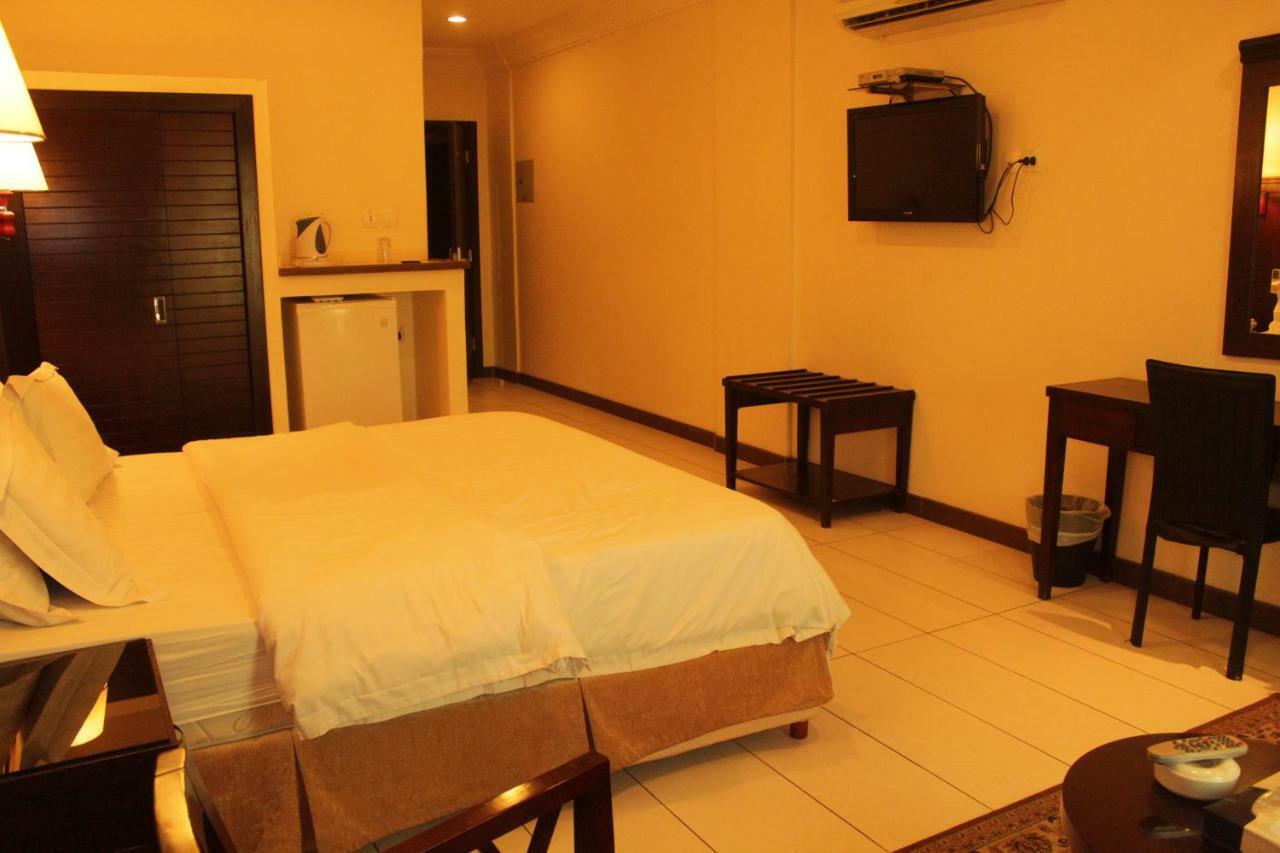 Al Harira Al Motamaiza Furnished Apartment Jeddah Exterior photo