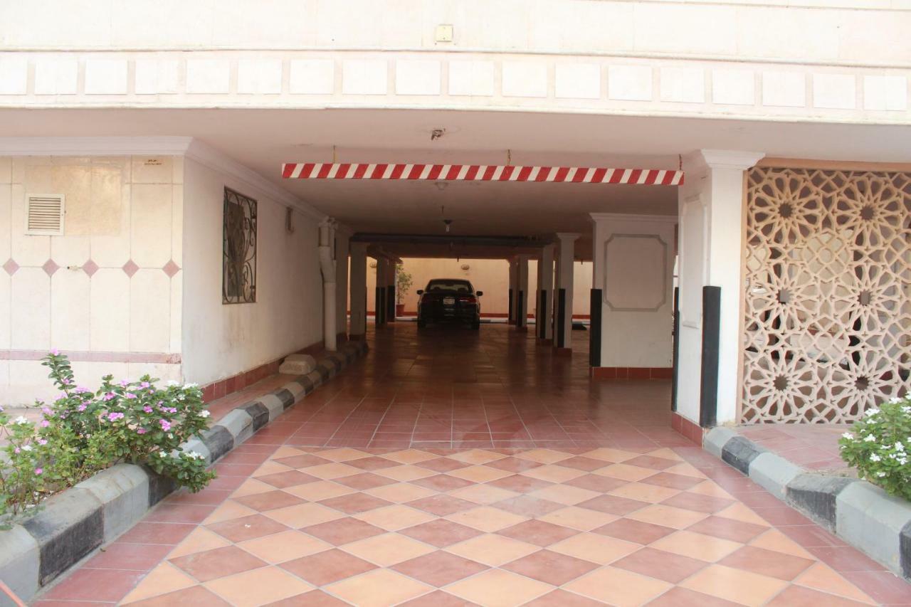 Al Harira Al Motamaiza Furnished Apartment Jeddah Exterior photo